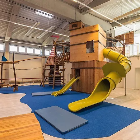 公寓 4 Person In *