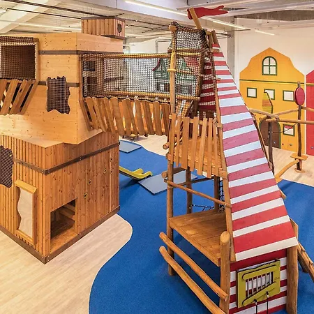 公寓 4 Person In *